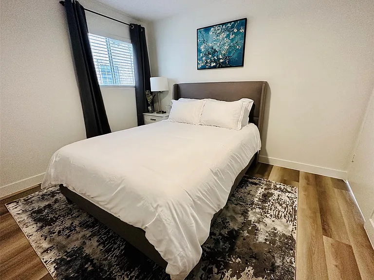 1504 Southmore Blvd — Photo 16
