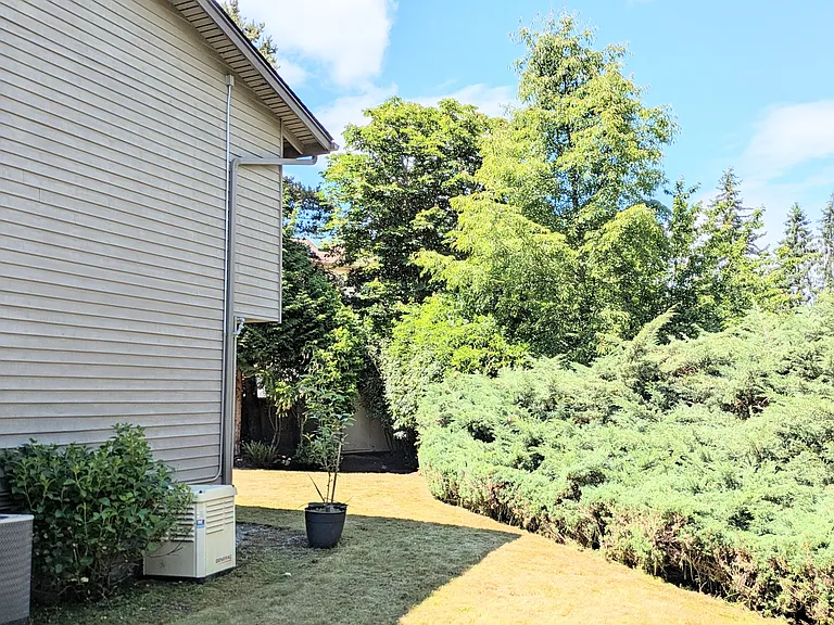2215 180th Pl NE — Photo 40