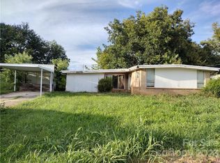 1718 2nd Ave SW, Hickory, NC 28602