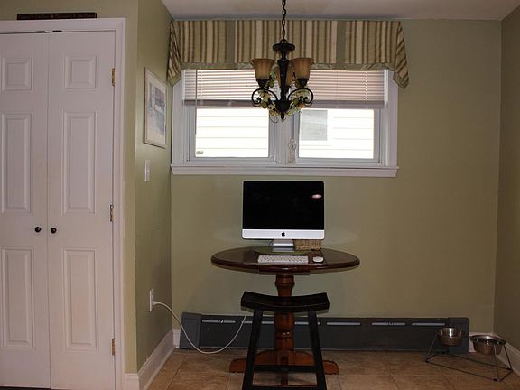 Breakfast Nook (view from kitchen)