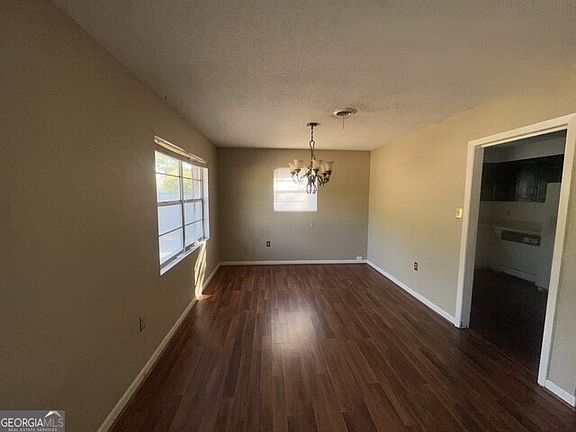 3rd image of 3211 Tate Rd