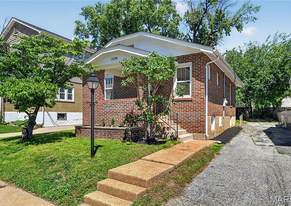 1st image of 2318 Patton Ave