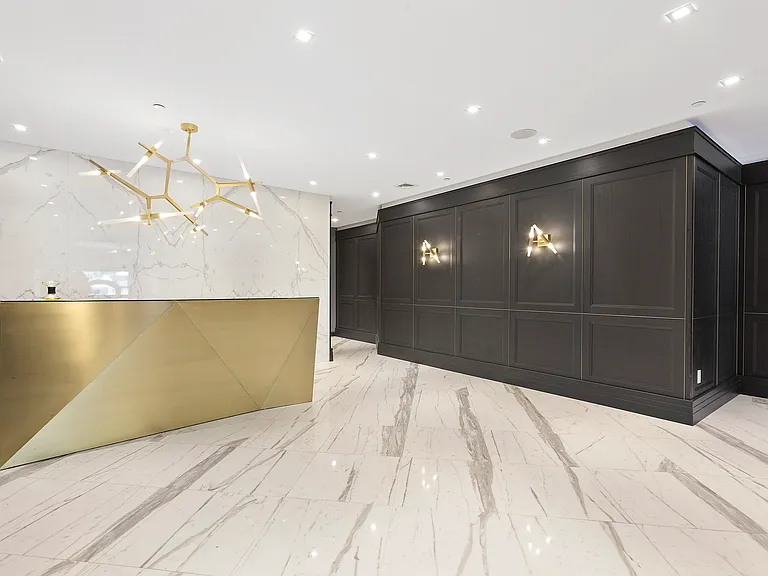 92 Morningside Ave #5E — Photo 12