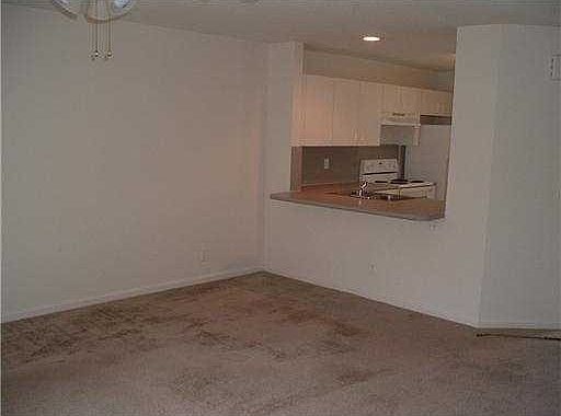 2nd image of 988 Summit Lake Dr