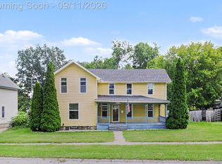 409 Fleming St, Howell, MI 48843