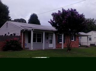 864 Rockwell Ln, Virginia Beach, VA 23455