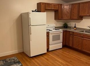 170 Spruce St APT 7, Leominster, MA 01453