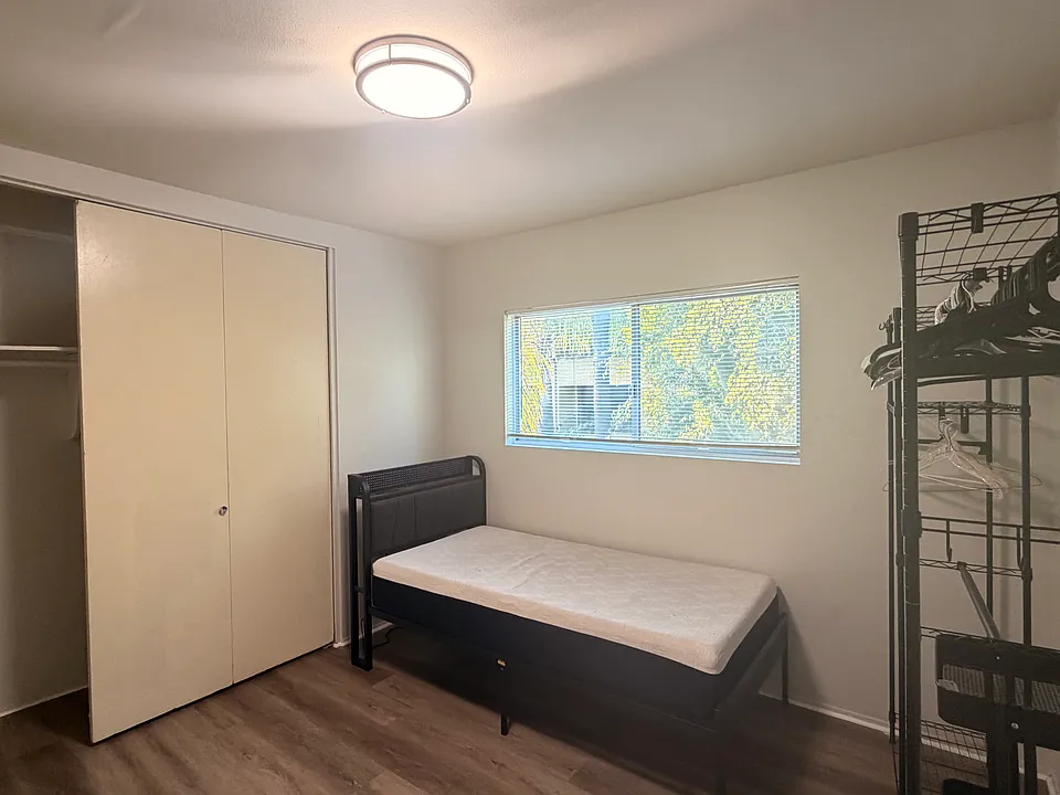 815 Magnolia Ave #5