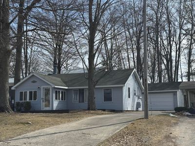 805 Houghton View Dr N, Houghton Lake, MI, 48629