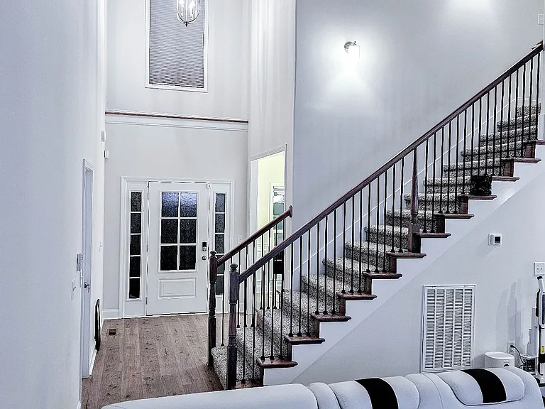 1718 Oak Forest Dr — Photo 59