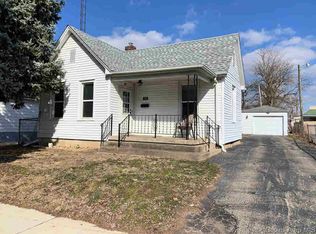 2026 N 11th St, Springfield, IL 62702