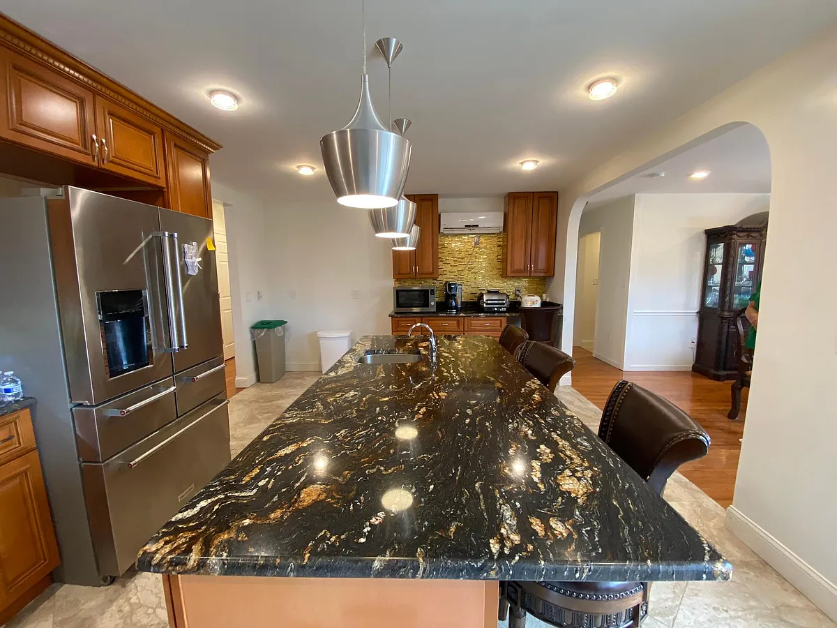 Building Photo - 5625 Fillmore Ave #1
