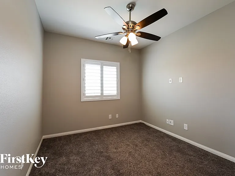 10448 Camp Rock Ct — Photo 10