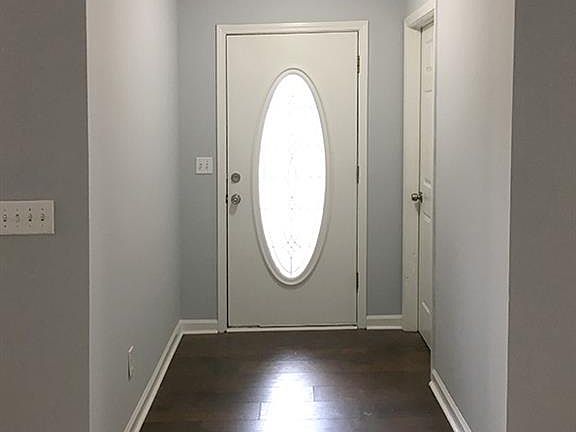 3rd image of 2515 Freemans Walk Dr