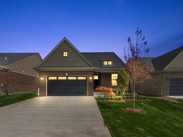 5956 Willow Grove Dr #3, Troy, MI 48085