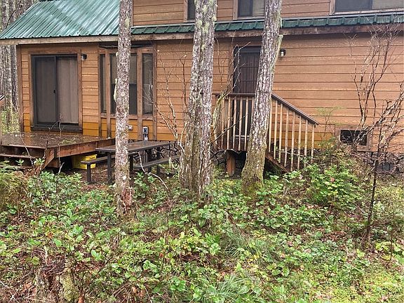 3rd image of 70 N Kokanee Crest Way