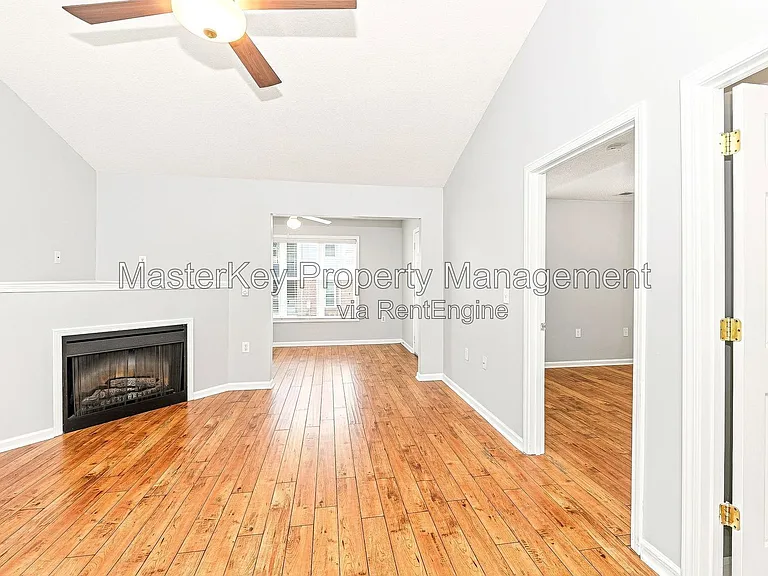 11391 Involute Pl #102 — Photo 8