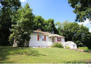 20 Lois St, Danbury, CT 06811