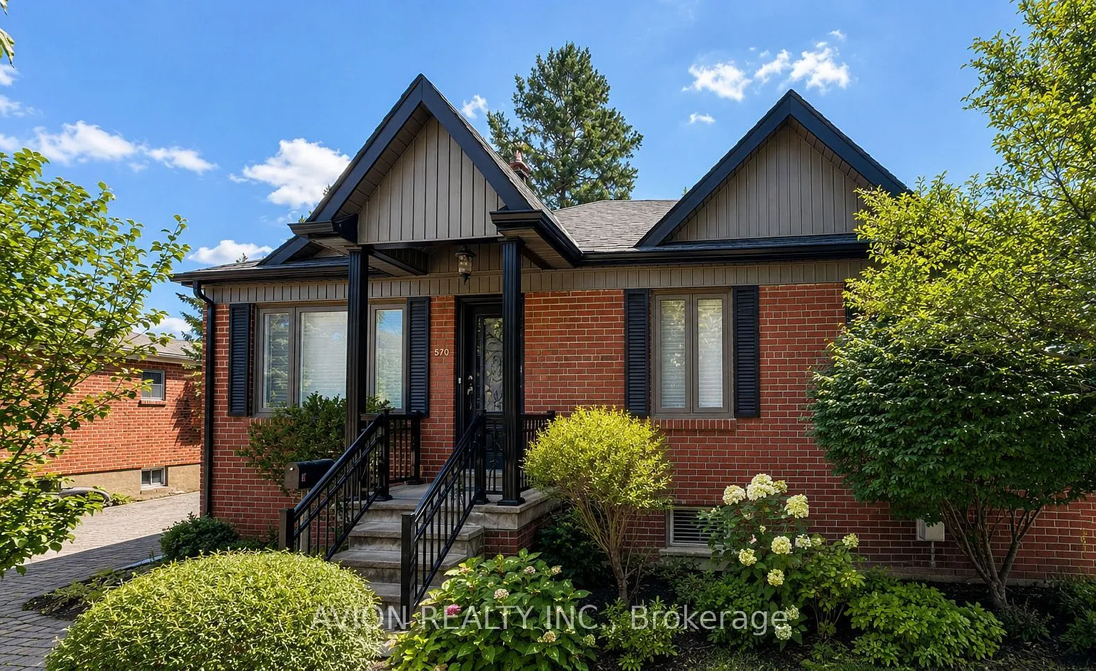 2 bed, $2,099 — Photo 3