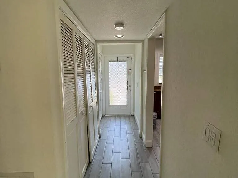 2820 SW 22nd Ave #211 — Photo 6