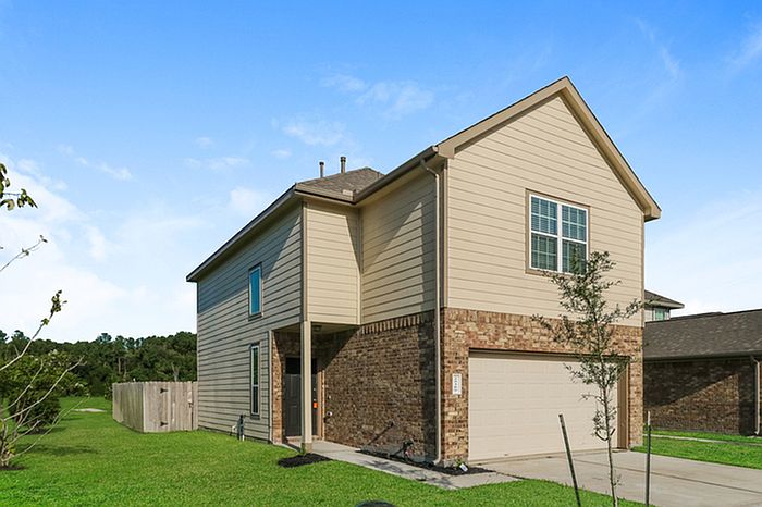 2nd image of 25389 Claremont Hills Ln
