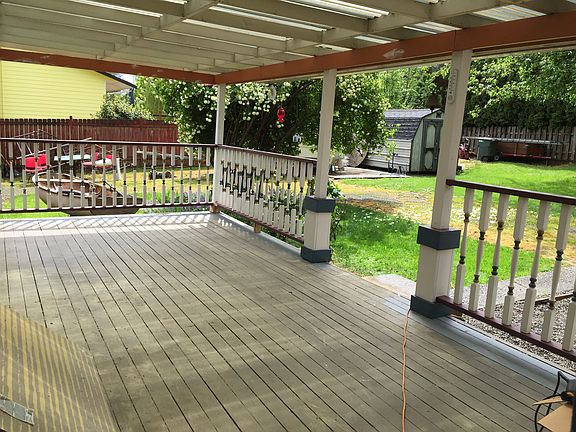 2nd image of 2506 117th Ave NE