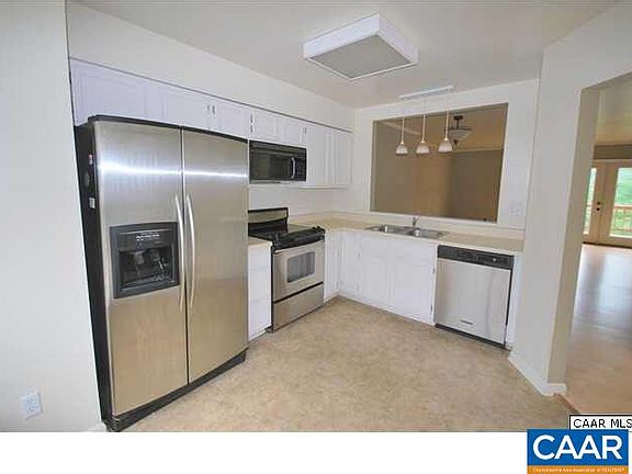 5th image of 1235 Maple View Dr