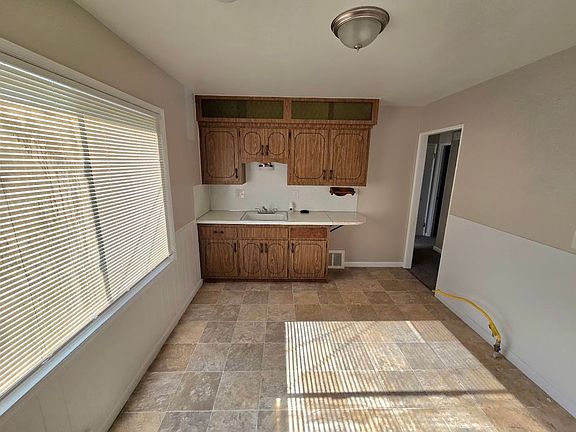4th image of 20274 Kingsville St