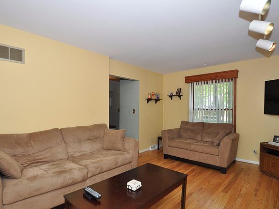 5th image of 9149 N Pearlette Ln
