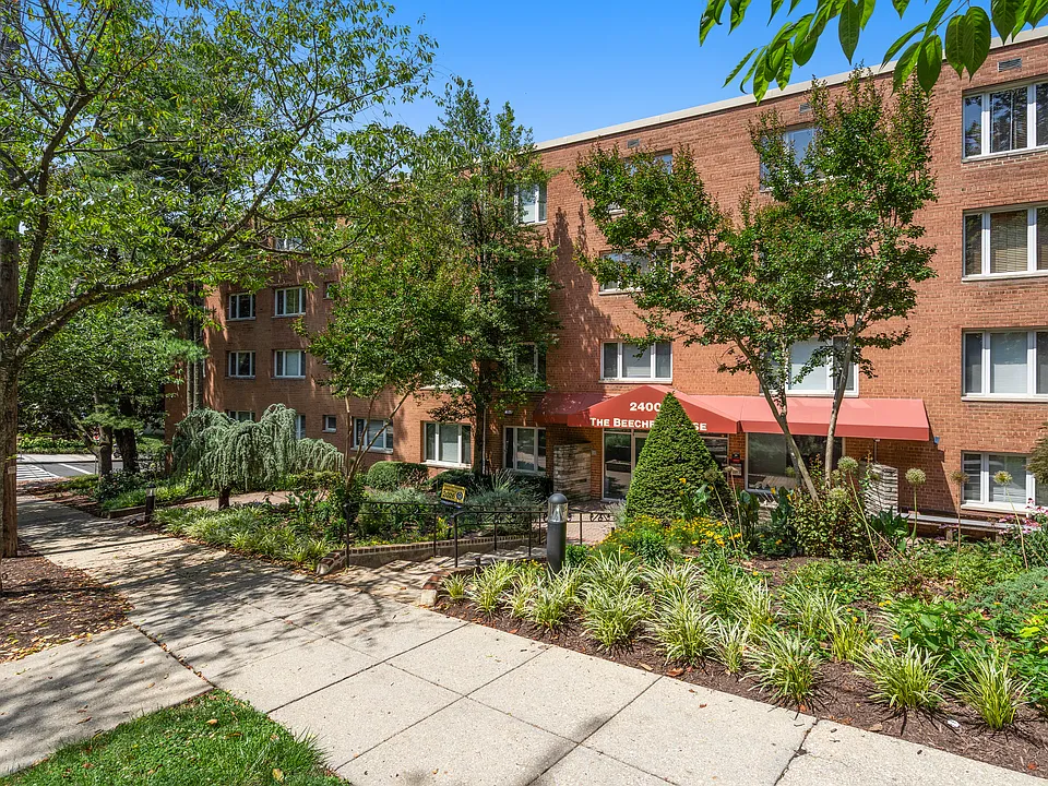 2400 41st St NW #312