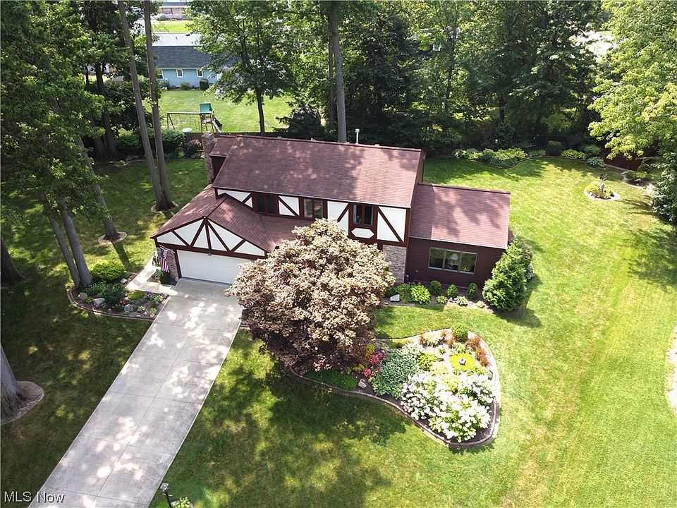 1st image of 32781 Briarwood Ct