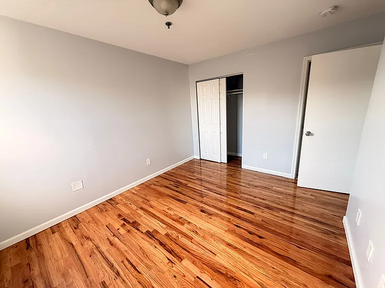 814 New York Ave #25E — Photo 8