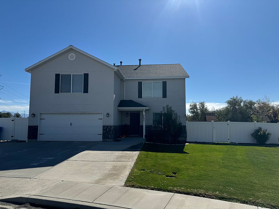 1st image of 2697 W Willow Cir