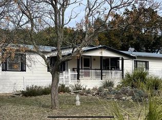 166 Sleepy Hollow Cir, Kerrville, TX 78028