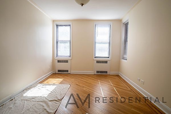 1st image of 2147 E 17th St APT 1