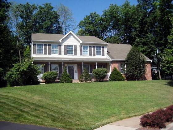 2nd image of 115 Spyglass Ct