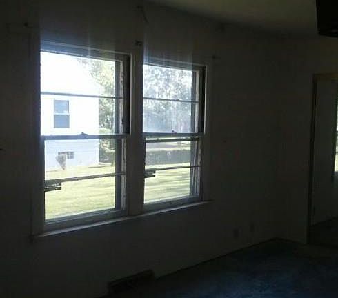 5th image of 838 Oakleaf Dr
