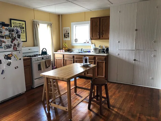 2 bed, 800 sqft, $1,925 — Photo 3