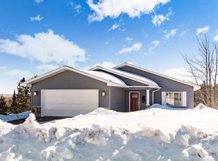 230 W Buffalo St, Duluth, MN 55811