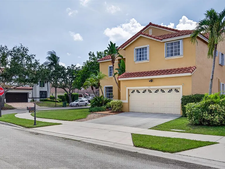 498 Cambridge Ln — Photo 46