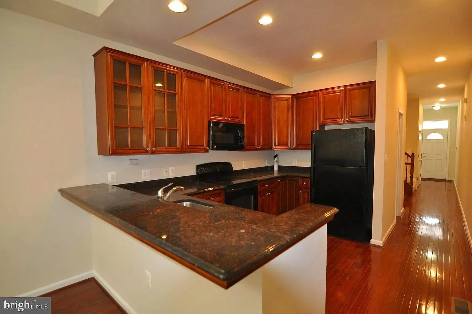 504 N Chester St — Photo 4
