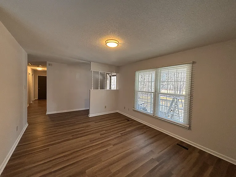 6229 Guess Rd — Photo 7