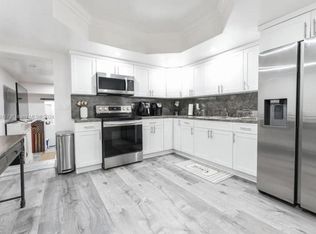 3025 NW 4th St, Miami, FL 33125