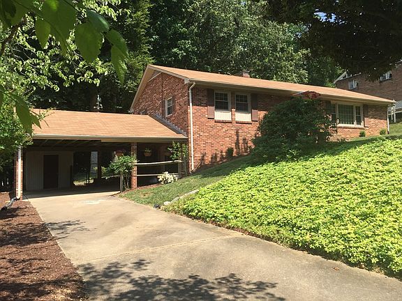 5th image of 119 Greencroft Pl