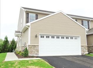355 Cedar Holw, Manheim, PA 17545