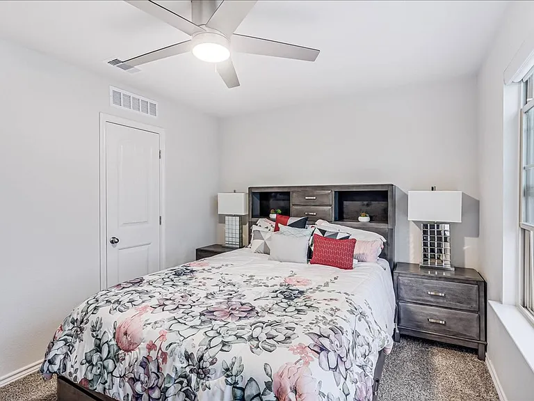 7938 Fort Griffen Dr — Photo 40