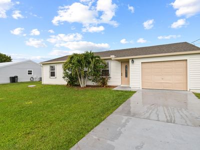 2234 SE Mandrake Circle, Port Saint Lucie, FL, 34952