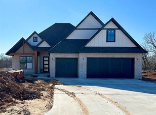 13791 Brook Xing, Edmond, OK 73025