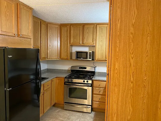 5S066 Pebblewood Ln #A3 — Photo 4