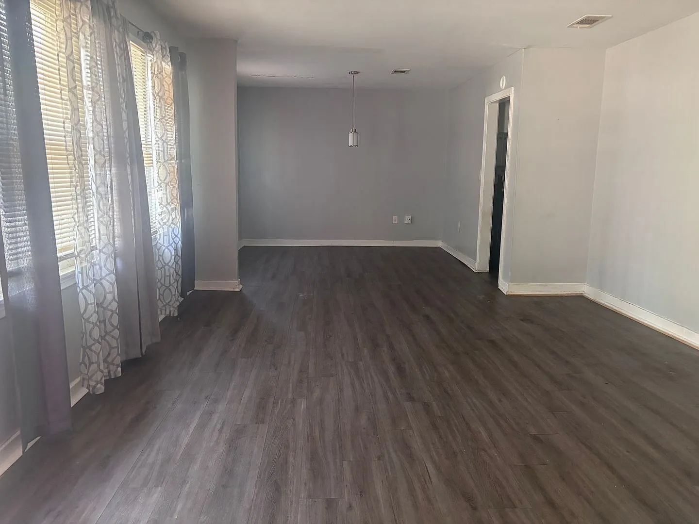 715 Montclair Place Jackson, MS 39206 — Photo 2
